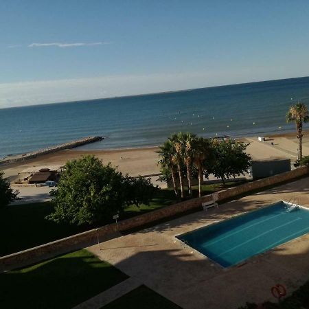 Atico Primer Linea De Mar Con Piscina En Ebrehogar Sant Carles De La Rapita Exterior photo