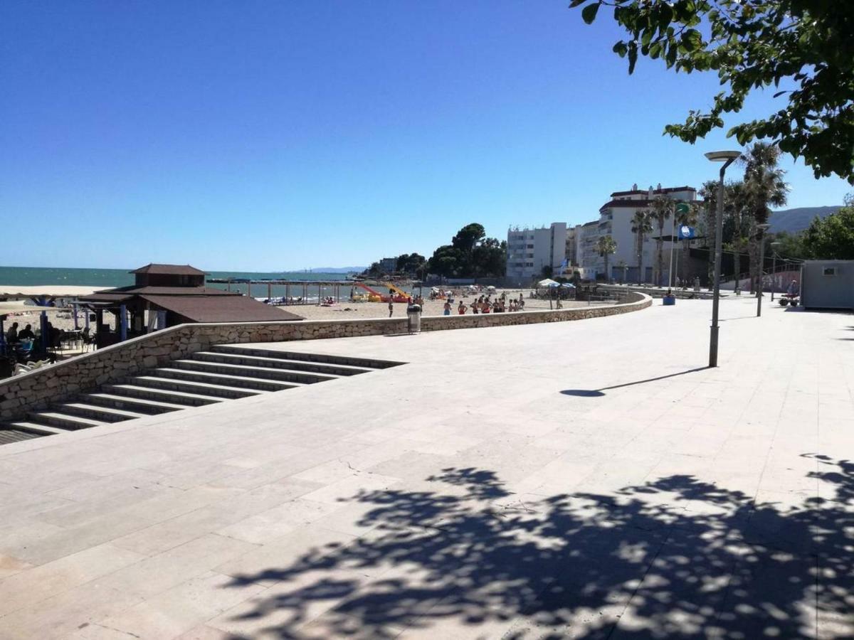 Atico Primer Linea De Mar Con Piscina En Ebrehogar Sant Carles De La Rapita Exterior photo